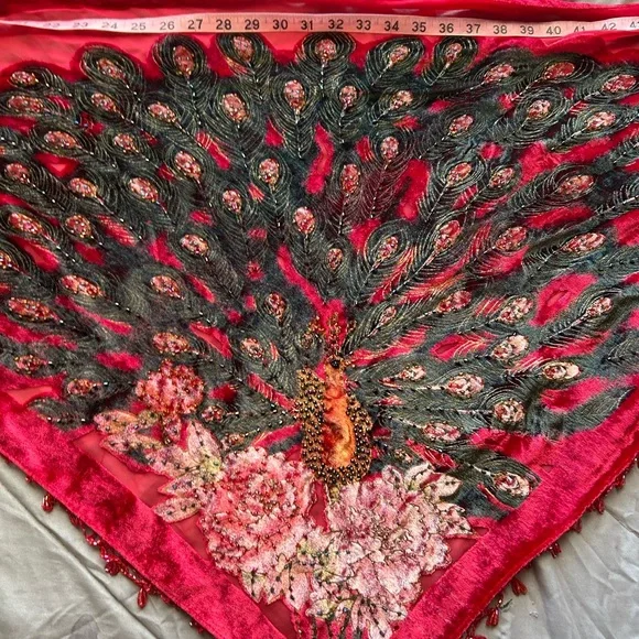 💚3/$25 Vibrant Red and Black Peacock Pattern Beaded Fringe Shawl - Picture 5 of 9